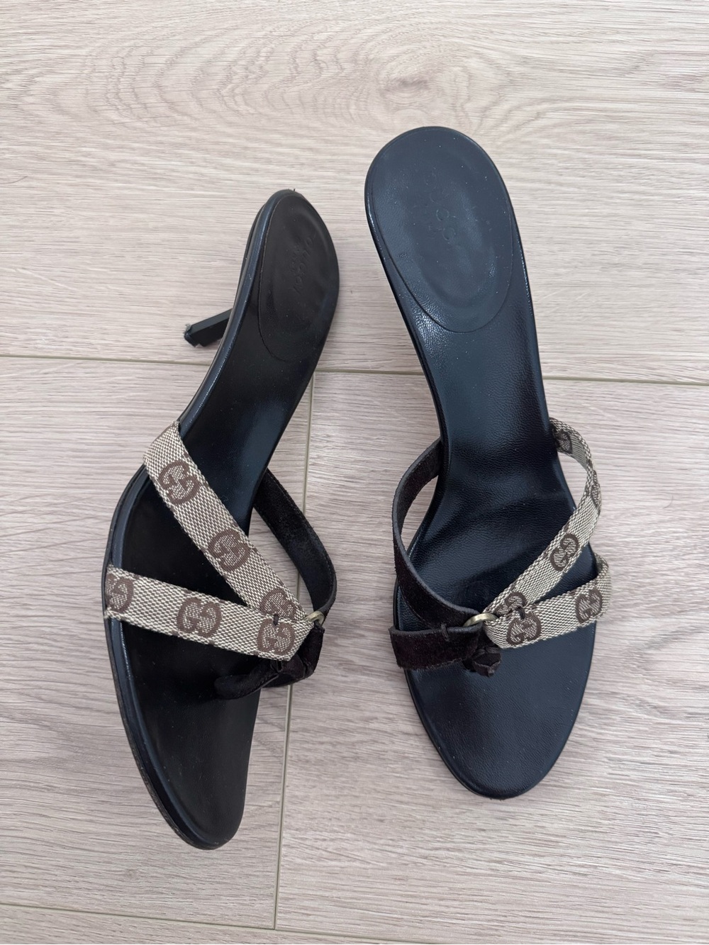 Vintage Gucci by Tom Ford Thong Kitten Heels